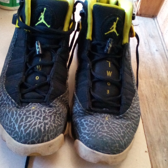 Nike Air Jordans - Picture 6 of 6